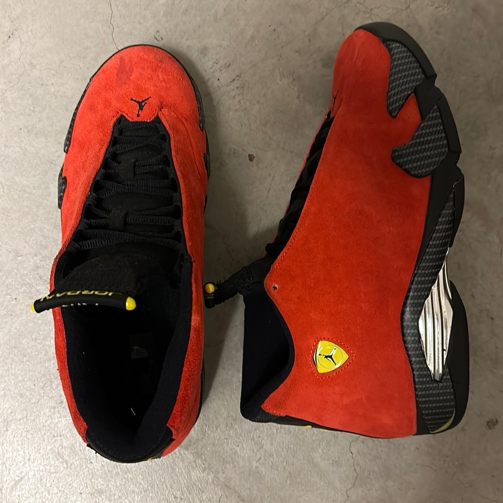 Jordan Ferrari 14’s